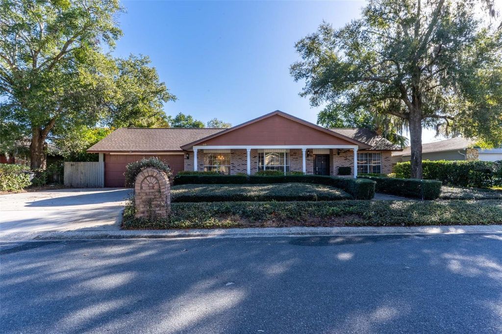 Photo of 409 Ranch Trail, Casselberry, FL 32707 (MLS # G5107579)