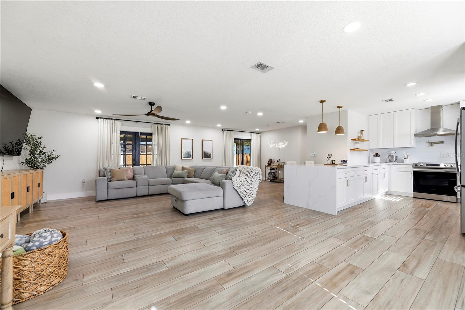 PORT ST JOHN UNIT 04 - Residential