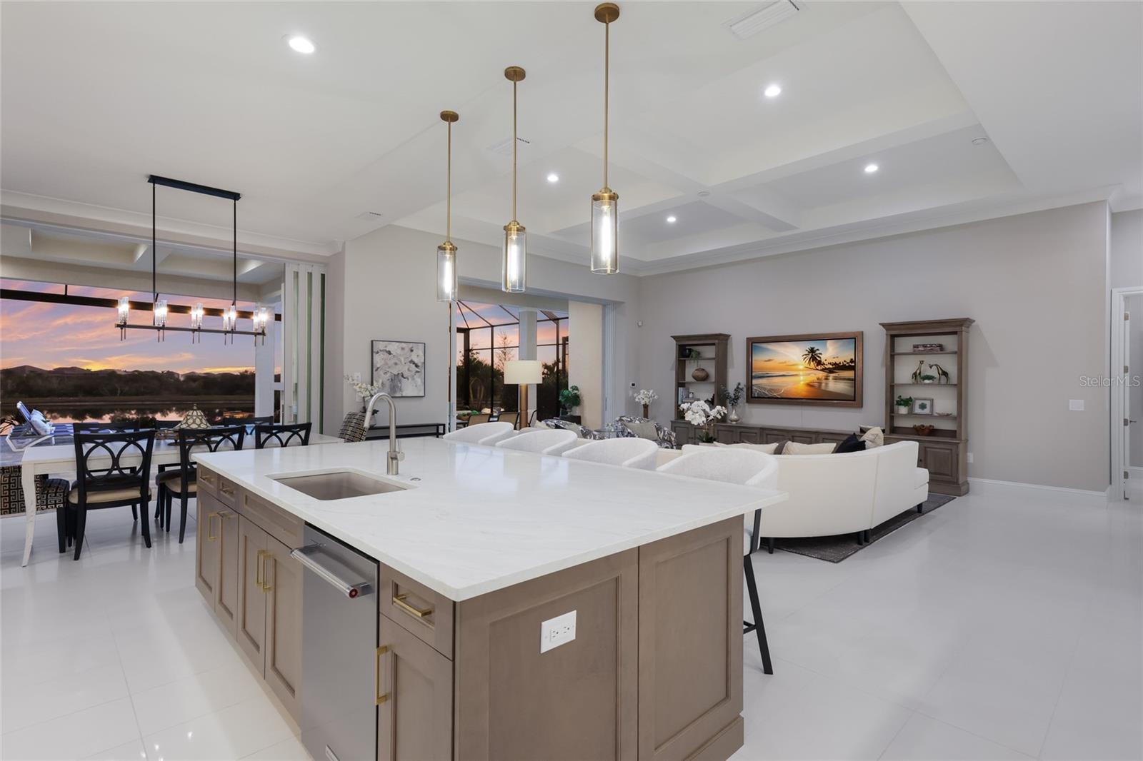 LAKE CLUB PH IV SUBPH C-2 - Residential