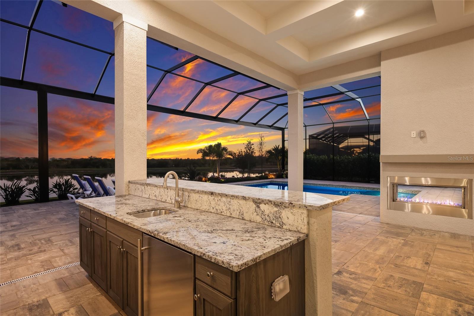 LAKE CLUB PH IV SUBPH C-2 - Residential