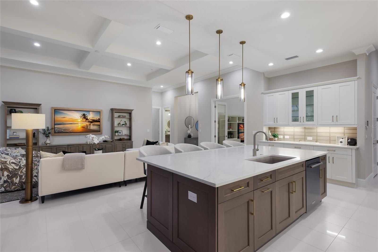 LAKE CLUB PH IV SUBPH C-2 - Residential