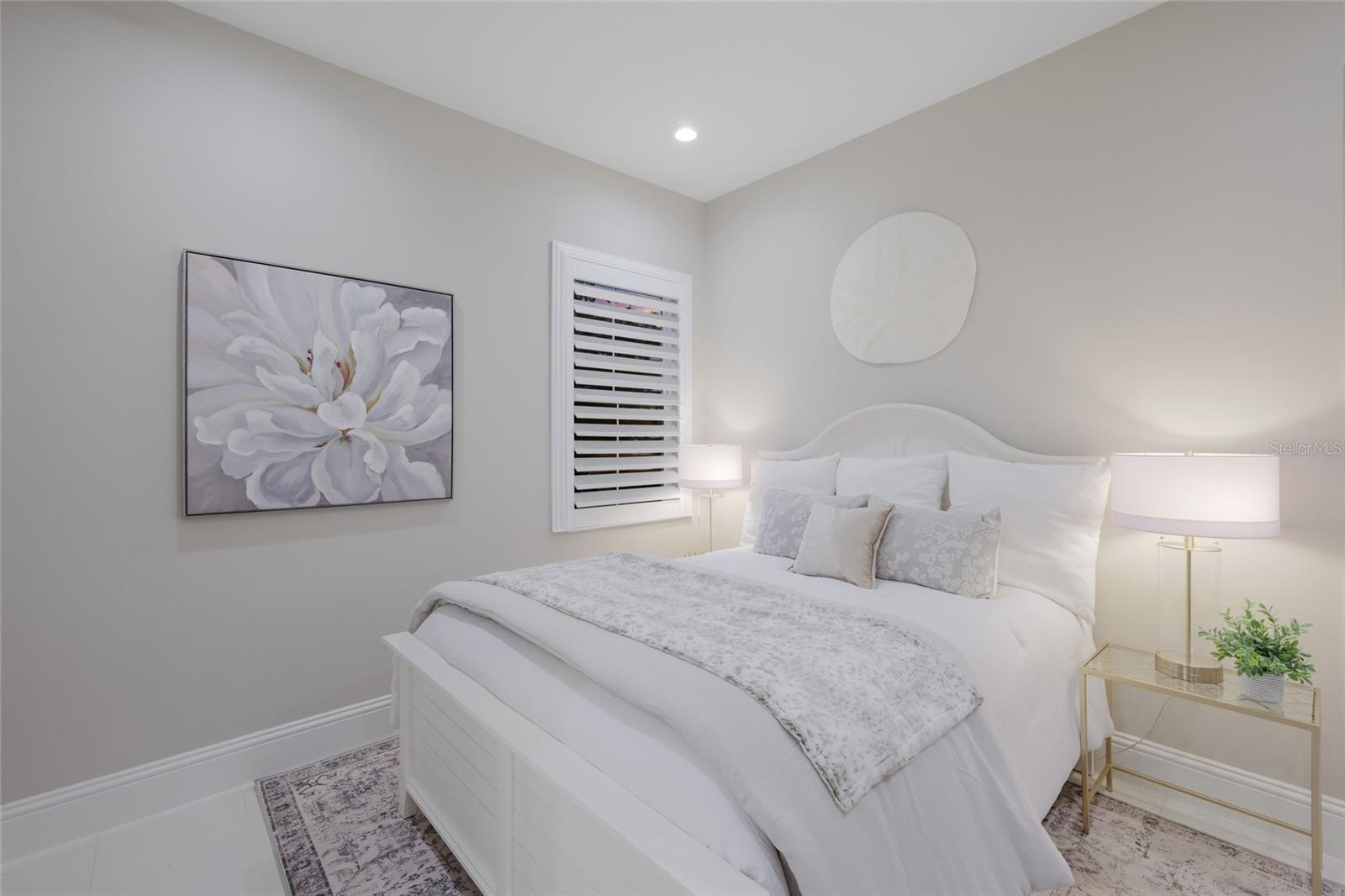 LAKE CLUB PH IV SUBPH C-2 - Residential