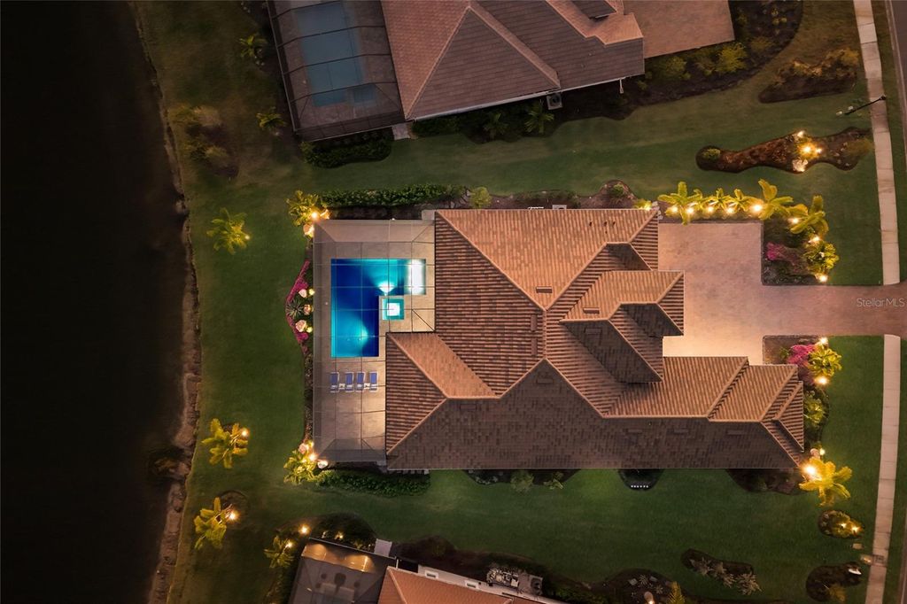 Photo of 7923 Bowspirit Way, Lakewood Ranch, FL 34202 (MLS # A4678002)