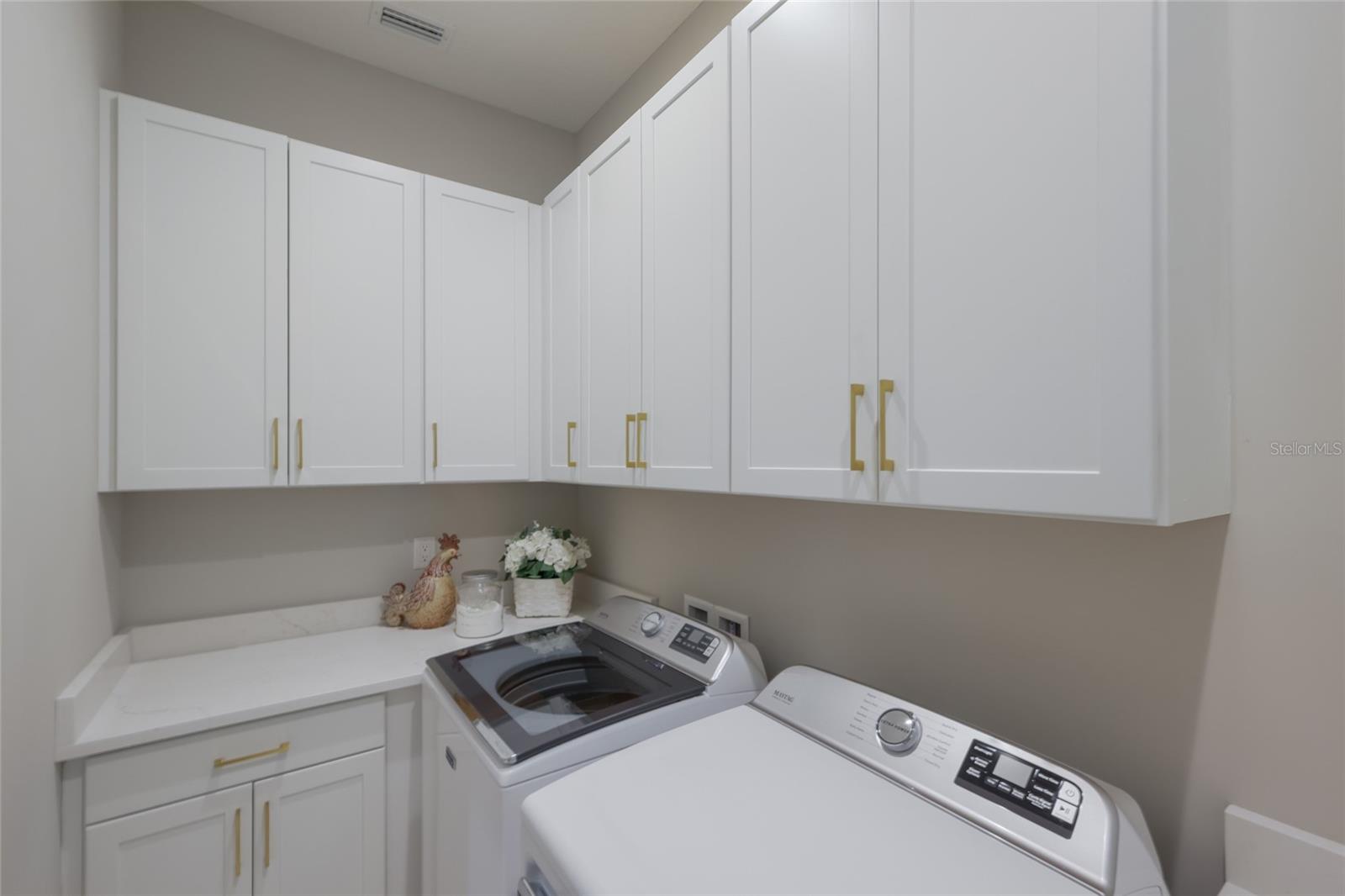 LAKE CLUB PH IV SUBPH C-2 - Residential