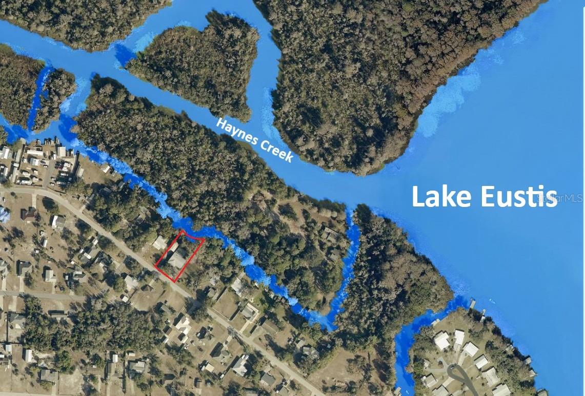 11813 OCKLAWAHA DRIVE