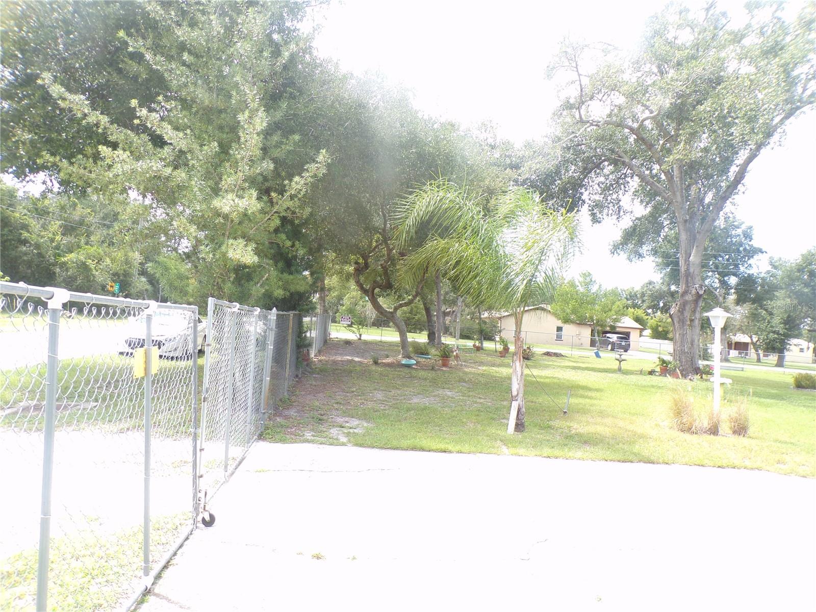 ORANGE CITY ESTATES UNIT 01 & 02 - Residential
