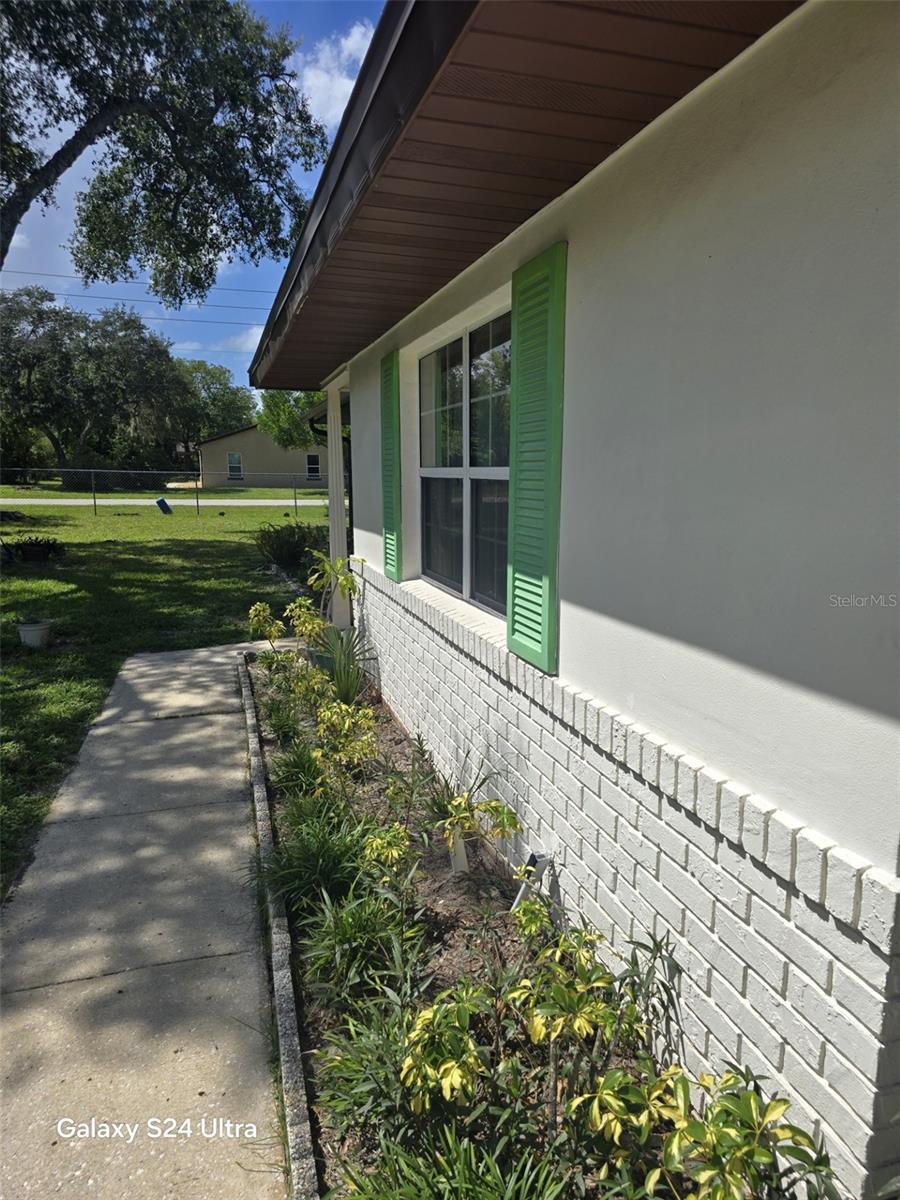 ORANGE CITY ESTATES UNIT 01 & 02 - Residential