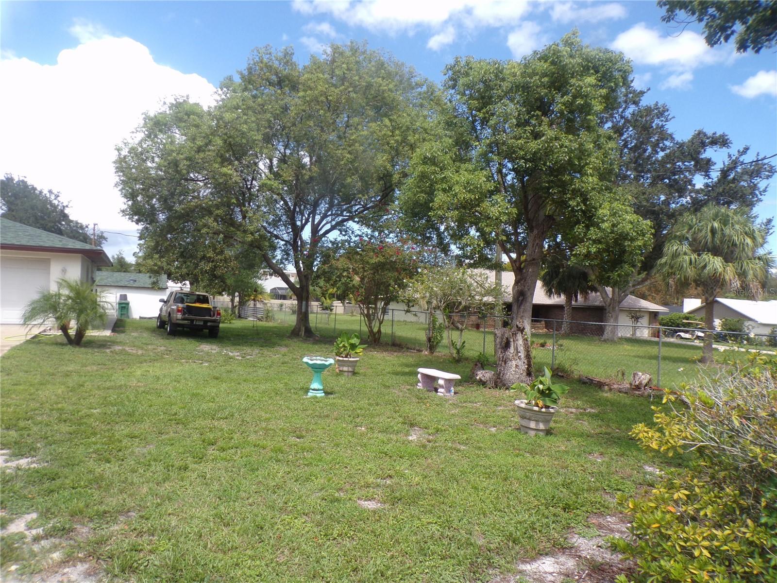 ORANGE CITY ESTATES UNIT 01 & 02 - Residential