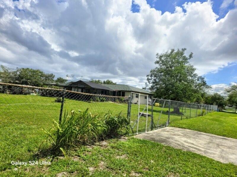 ORANGE CITY ESTATES UNIT 01 & 02 - Residential