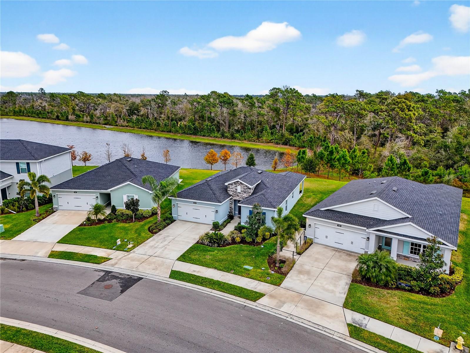 HILLWOOD PRESERVE - Residential