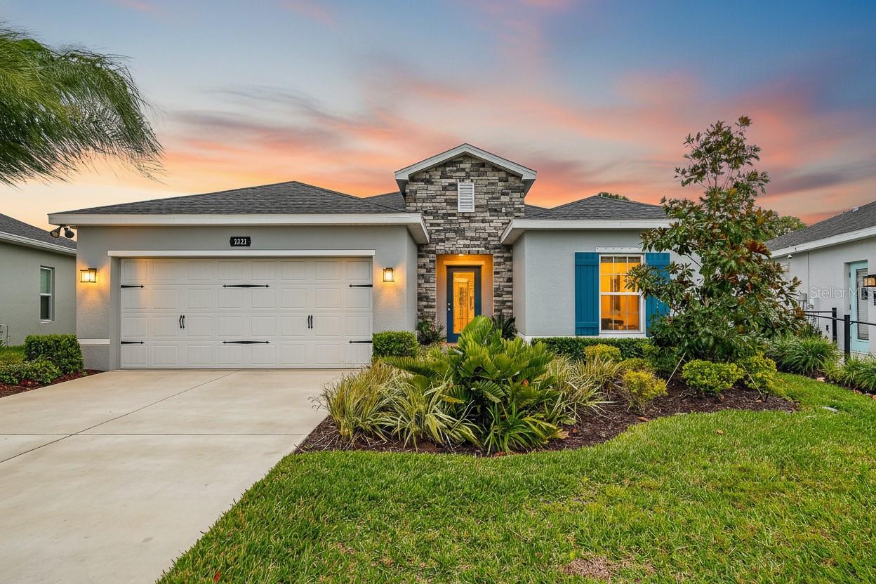 HILLWOOD PRESERVE - Residential