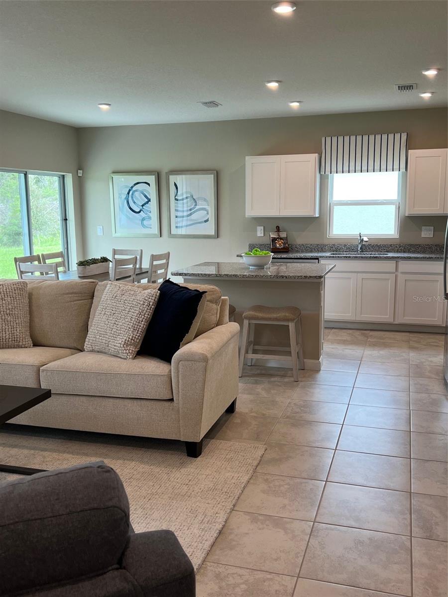 HILLWOOD PRESERVE - Residential