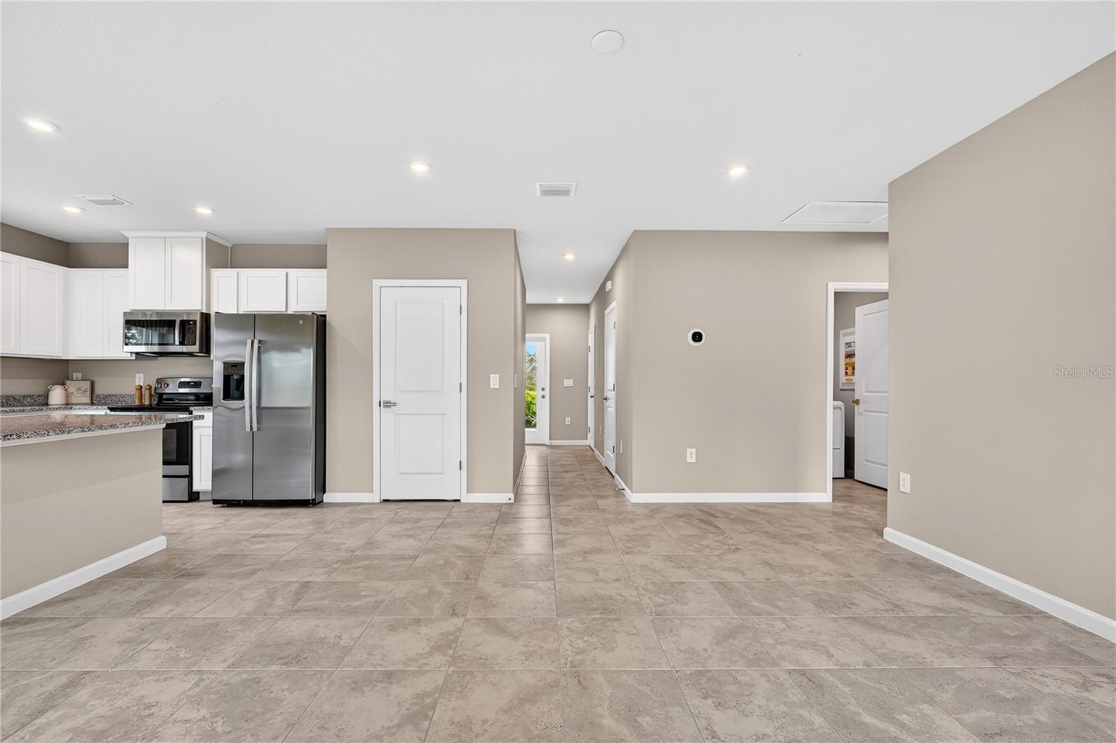 HILLWOOD PRESERVE - Residential