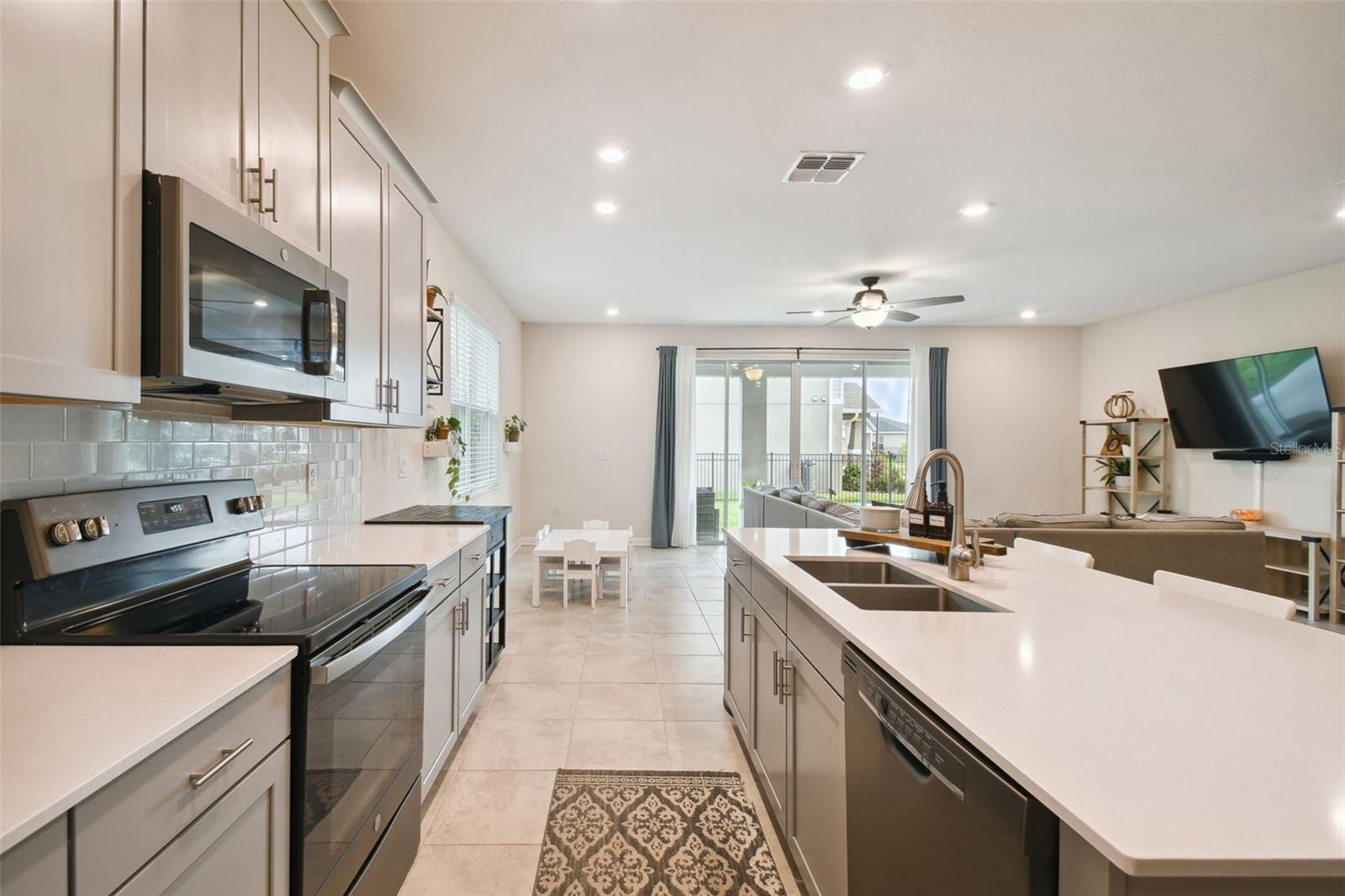 CAMDEN PK/PROVIDENCE - Residential