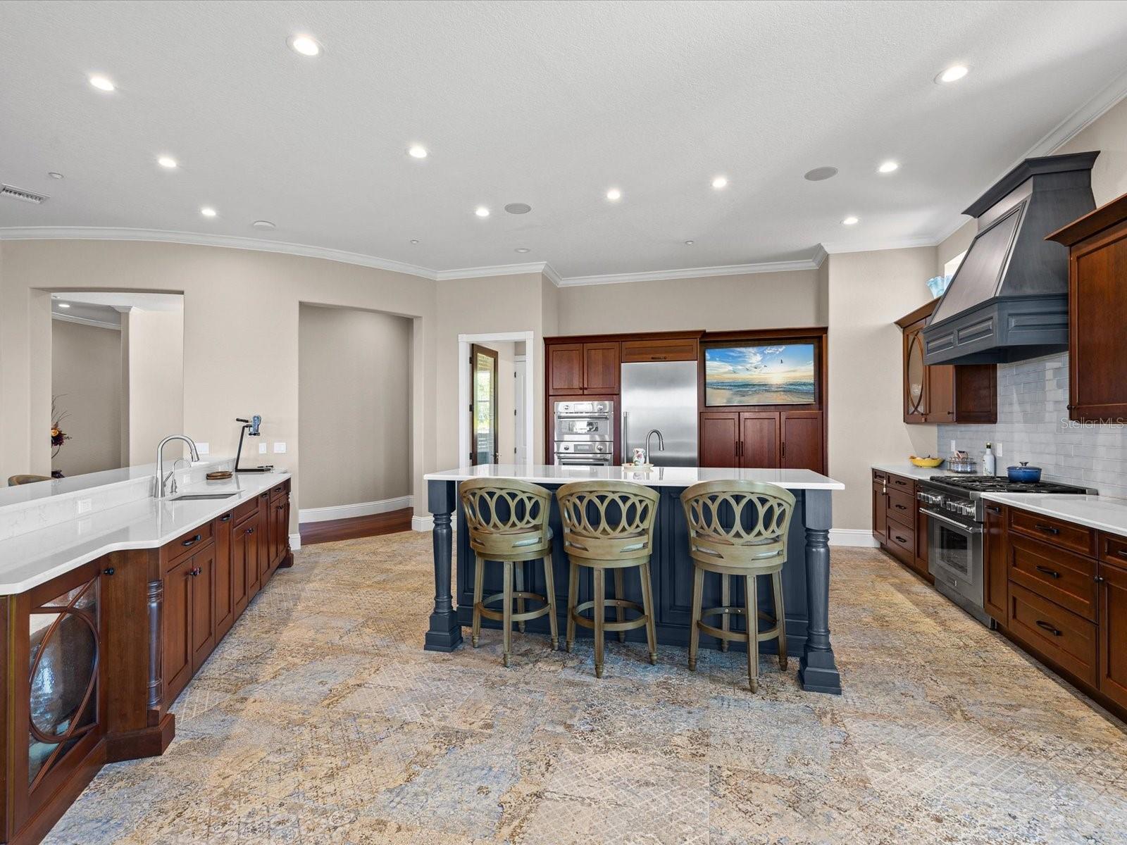 INDIAN ROCKS - Residential