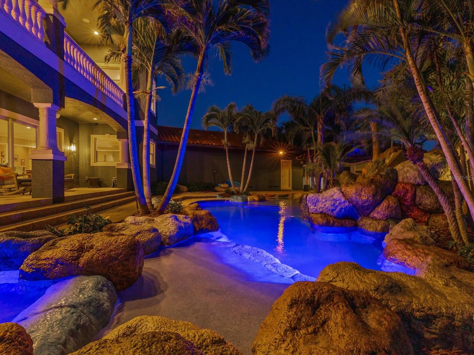 INDIAN ROCKS - Residential