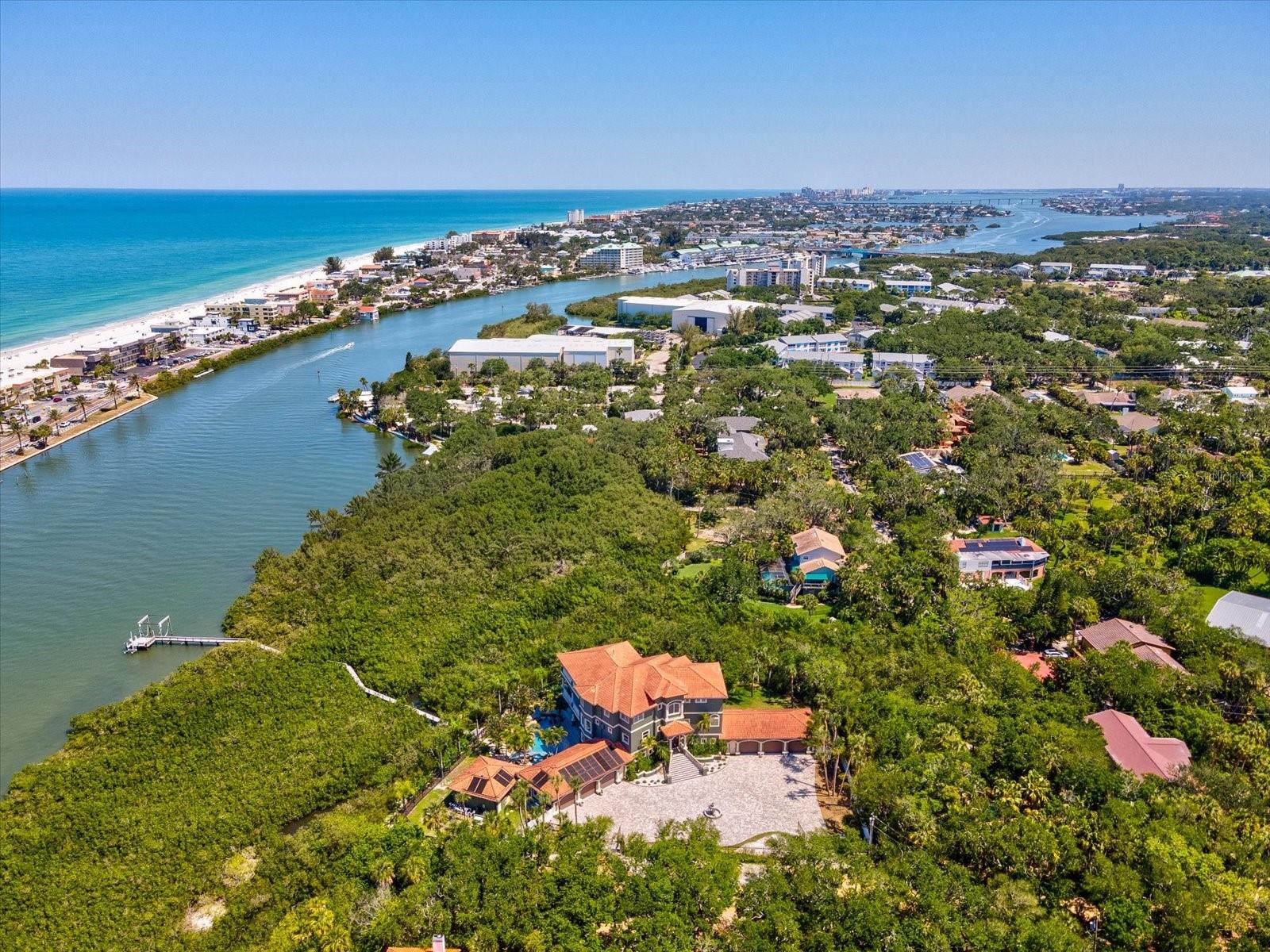 INDIAN ROCKS - Residential