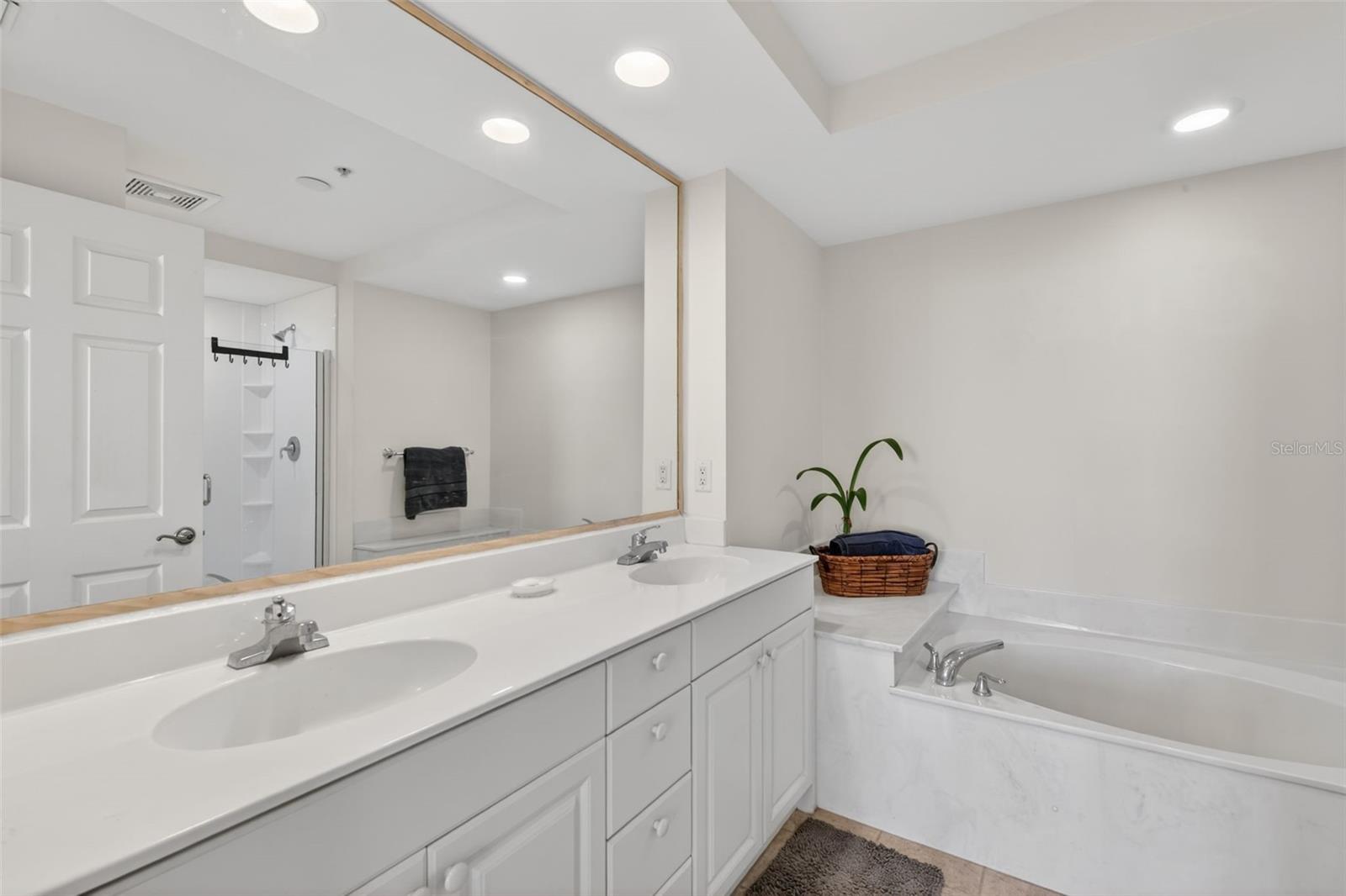 VISTA DEL SOL/BURNT STORE MARI - Residential