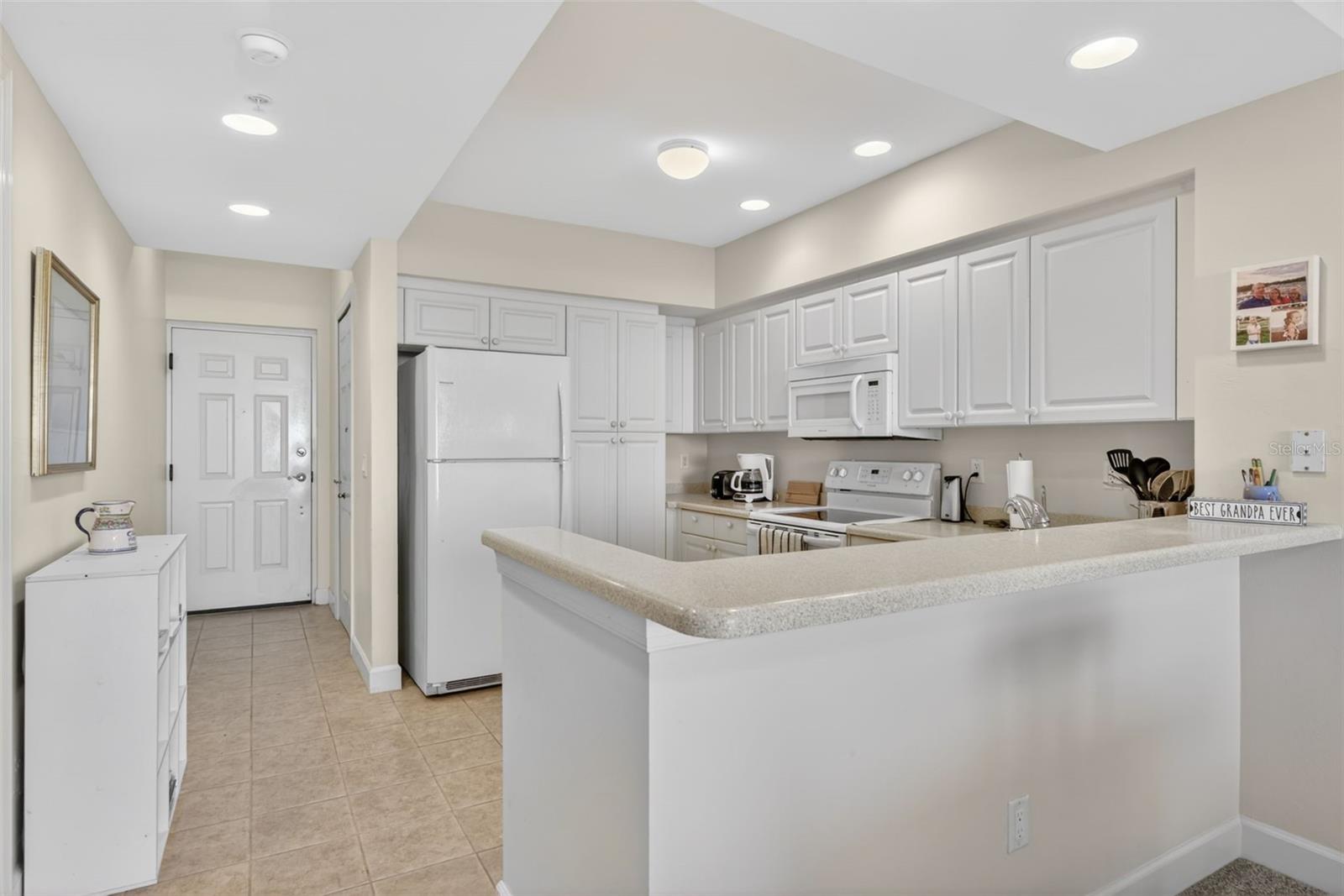 VISTA DEL SOL/BURNT STORE MARI - Residential