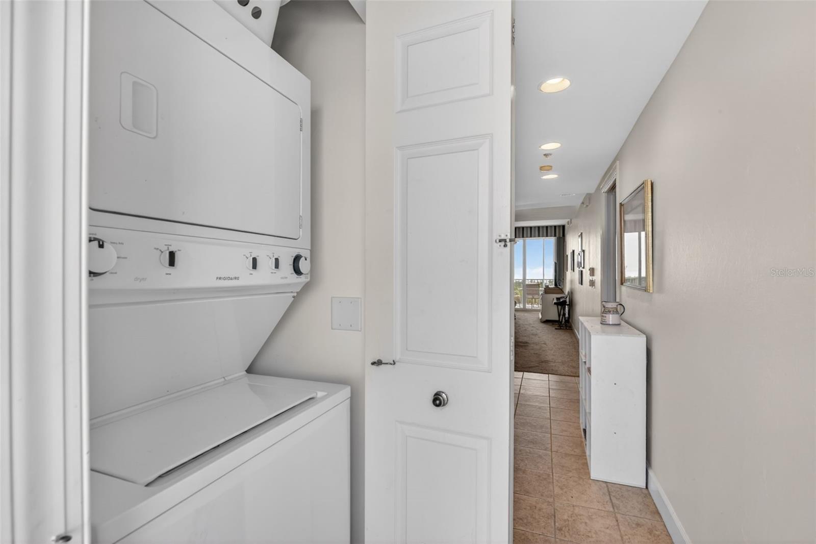 VISTA DEL SOL/BURNT STORE MARI - Residential