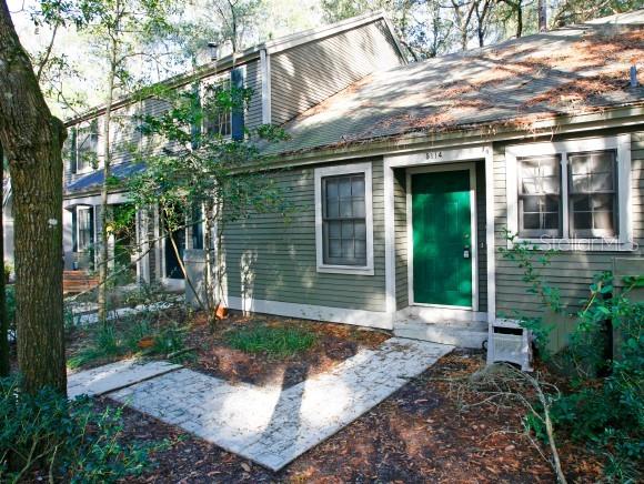 Beautiful 2 bedroom condo located in the upscale Haile Plantation - Magnolia Walk community close to shopping, walking trails, and the Haile Village Center. Features a spacious living area with vaulted ceilings and a cozy fireplace. Kitchen displays updated counters and black appliances. Separate dining space. Each bedroom includes a private bathroom with plenty of cabinet space in vanity. French doors open up to a secluded deck patio overlooking a peaceful wooded area. Storage closet located off of patio. Washer and Dryer connections only. Zoned for Wiles, Kanapaha, and Buchholz. Pets under 50 lbs allowed.
Available : NOW
**Residents are enrolled in the Resident Benefits Package (RBP) for $39.95/month which includes renters insurance, HVAC air filter delivery (for applicable properties), credit building to help boost your credit score with timely rent payments, $1M Identity Protection, move-in concierge service making utility connection and home service setup a breeze during your move-in, our best-in-class resident rewards program, and much more! More details upon application. **