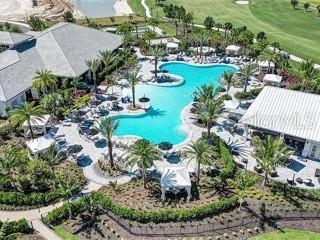 AZARIO ESPLANADE - Residential