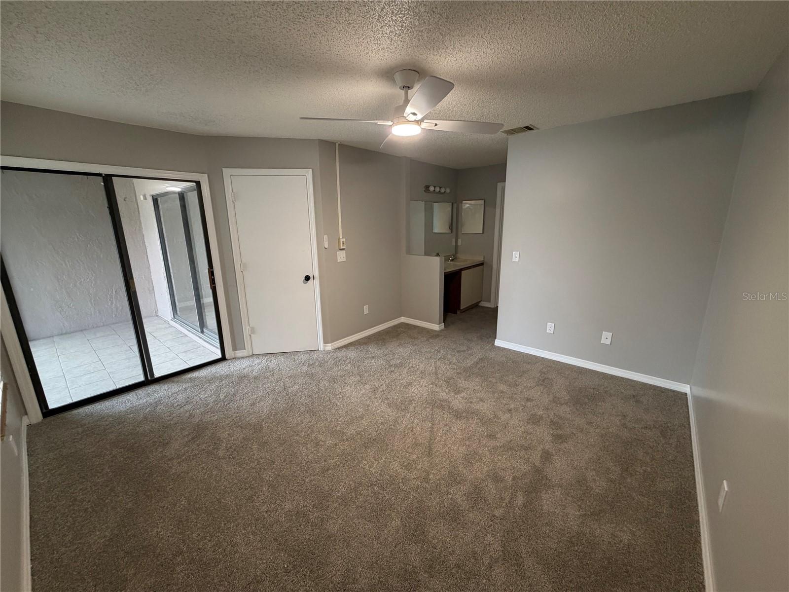 BVL LAKEPOINTE TWNHMS - Residential