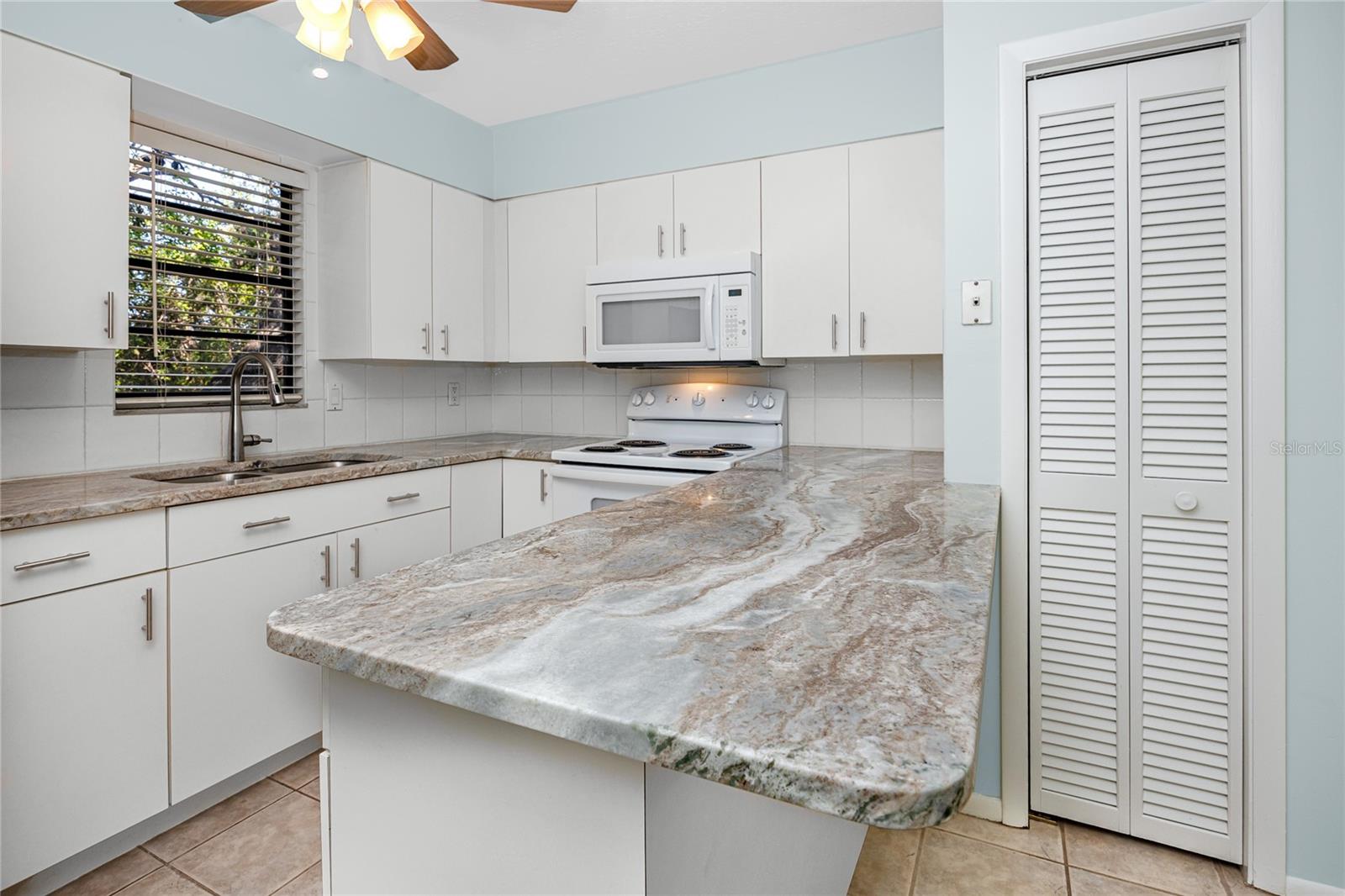 NEAR BAY SUB - Residential Lease