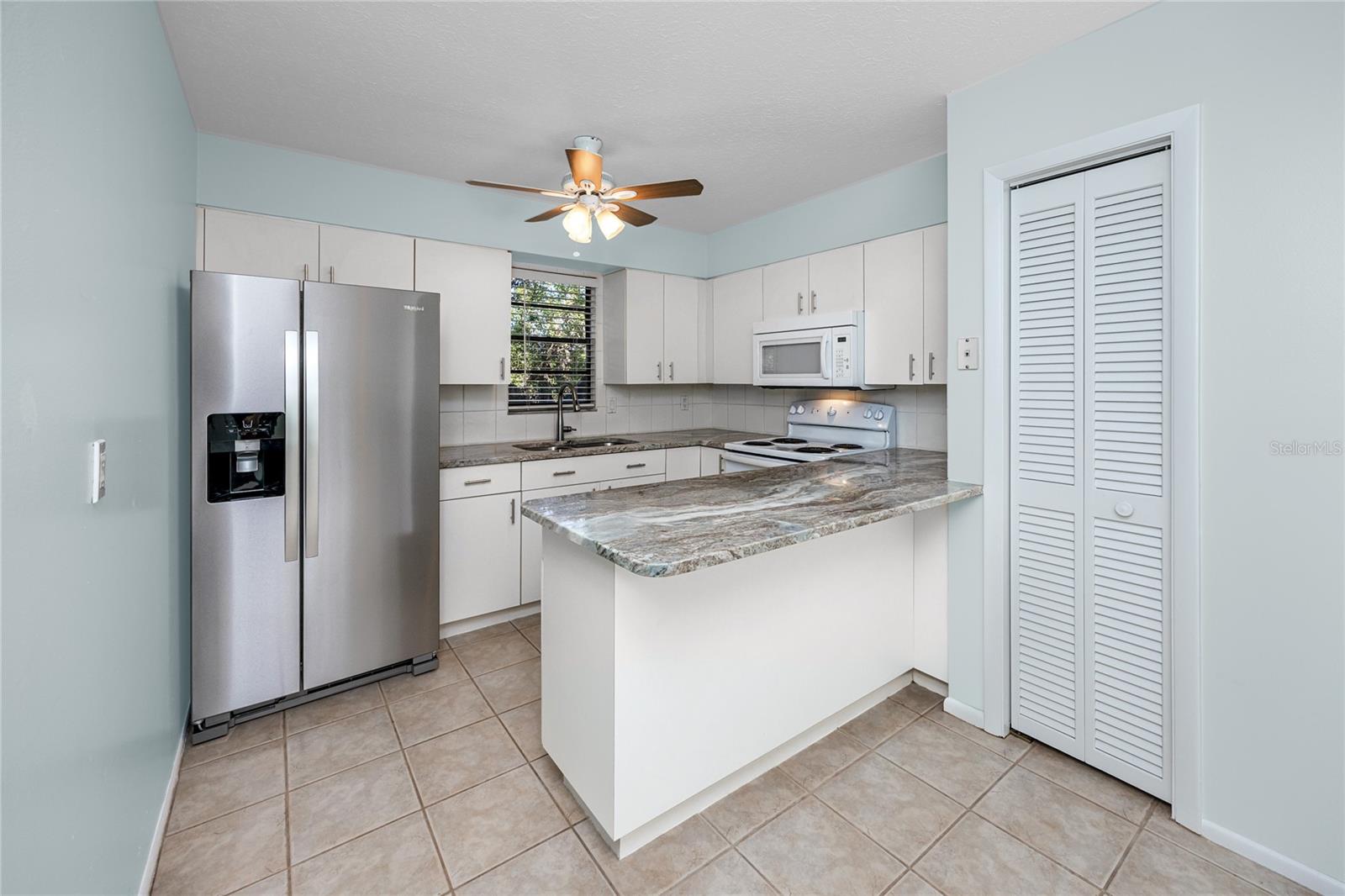 NEAR BAY SUB - Residential Lease