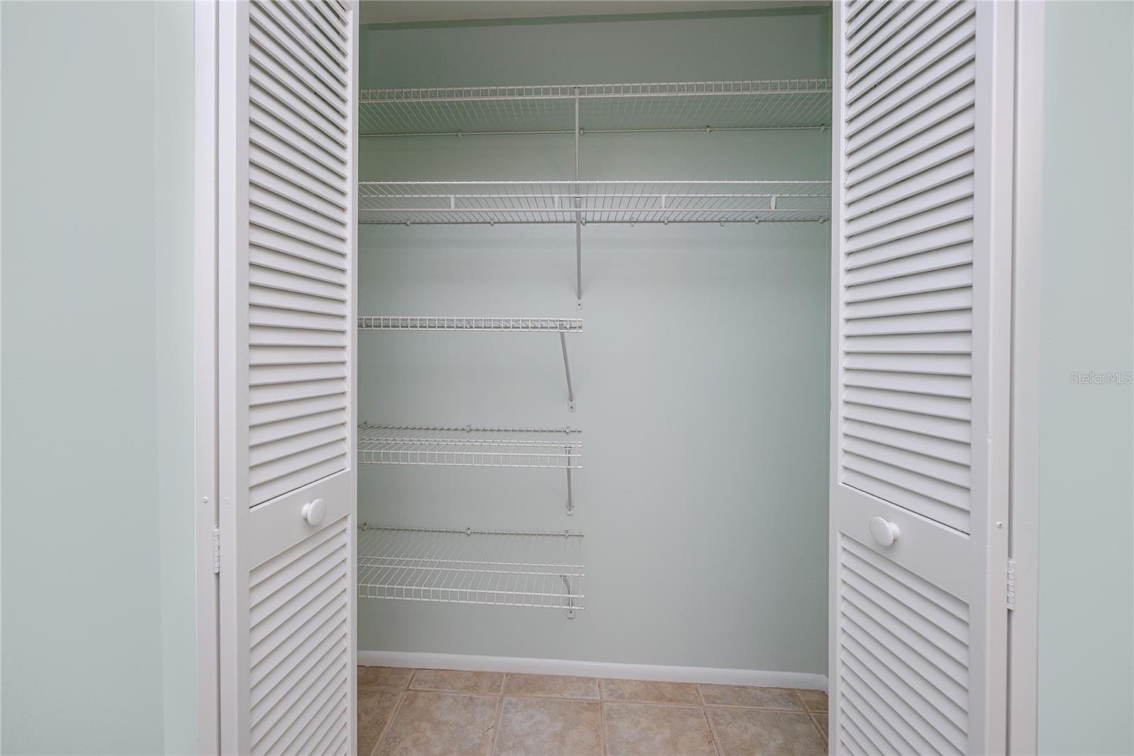 NEAR BAY SUB - Residential Lease