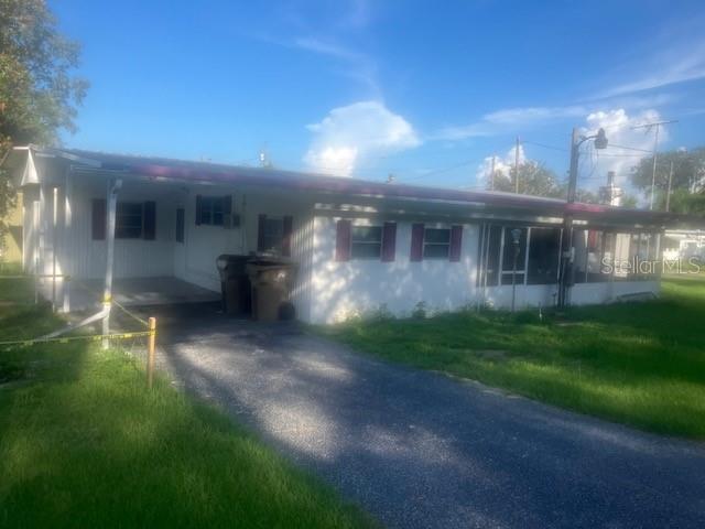 Clean 3bed 2bath mobile home on Lake Griffin in Bertsville! Storage or workshop, Florida Room!!!