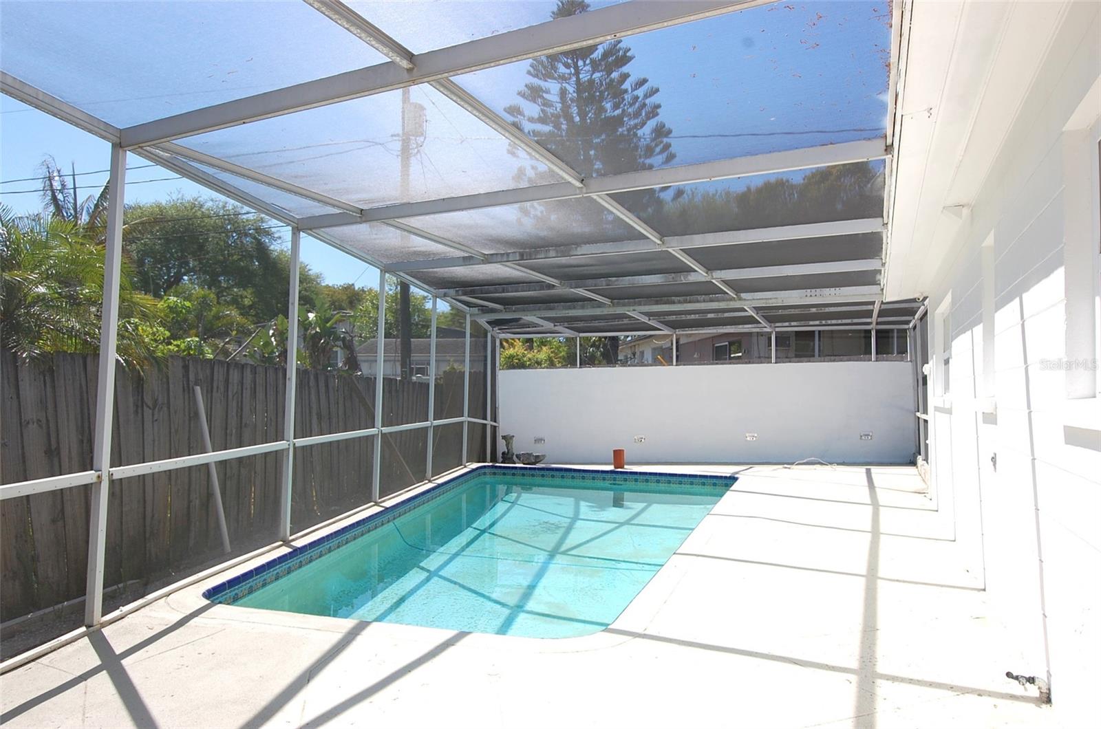 LAKEVIEW ESTATES - Residential