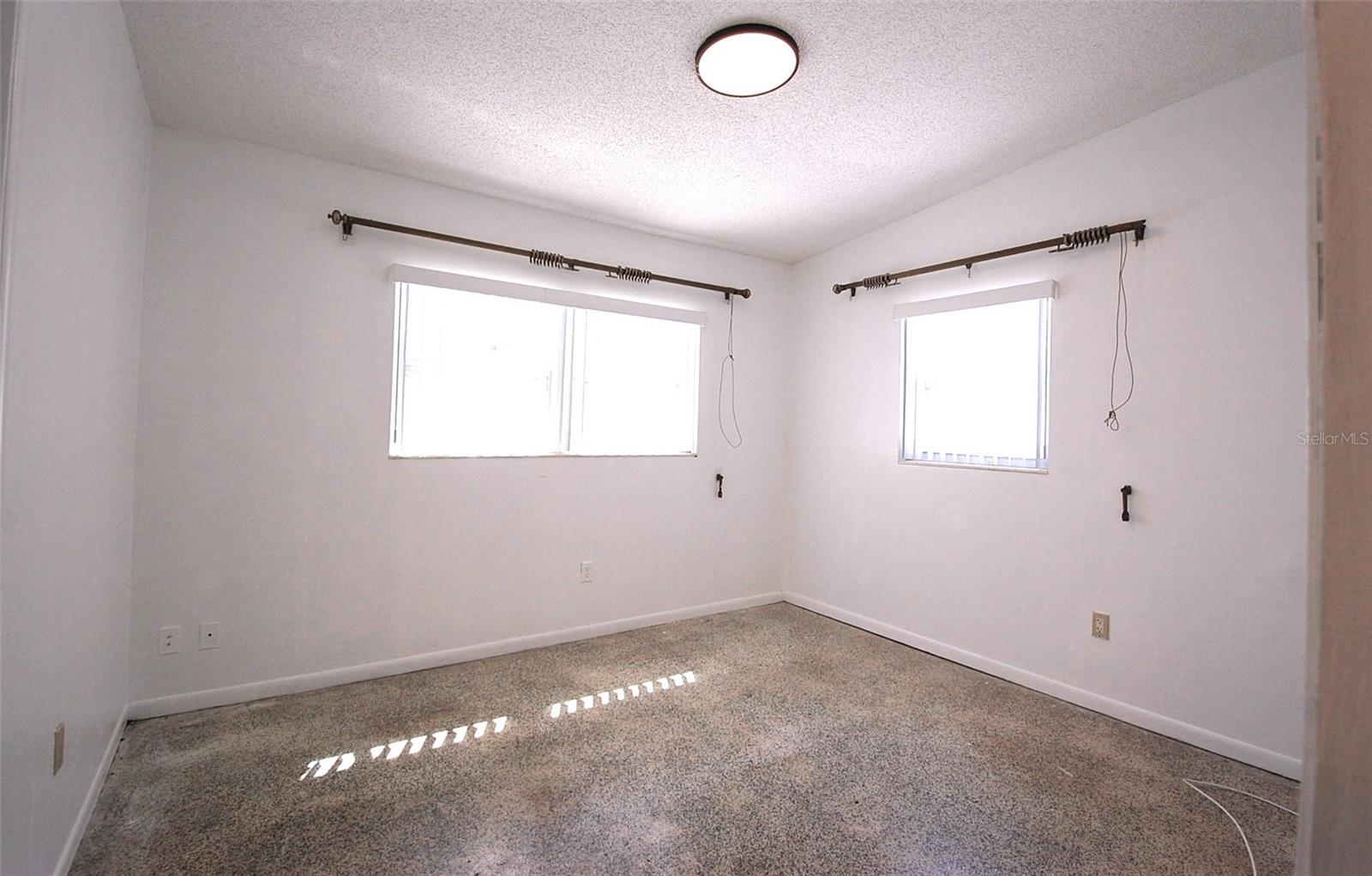 LAKEVIEW ESTATES - Residential