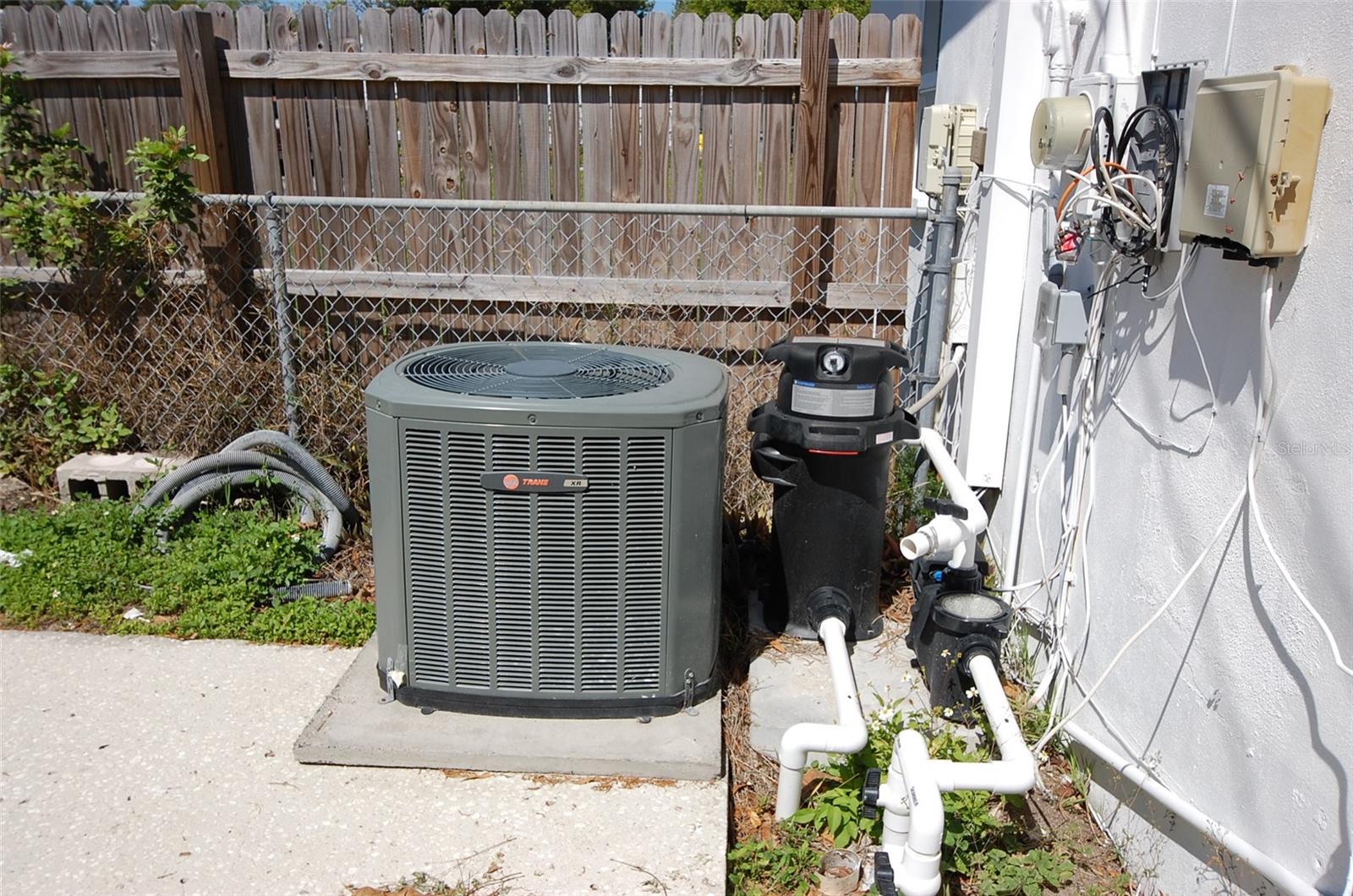 LAKEVIEW ESTATES - Residential