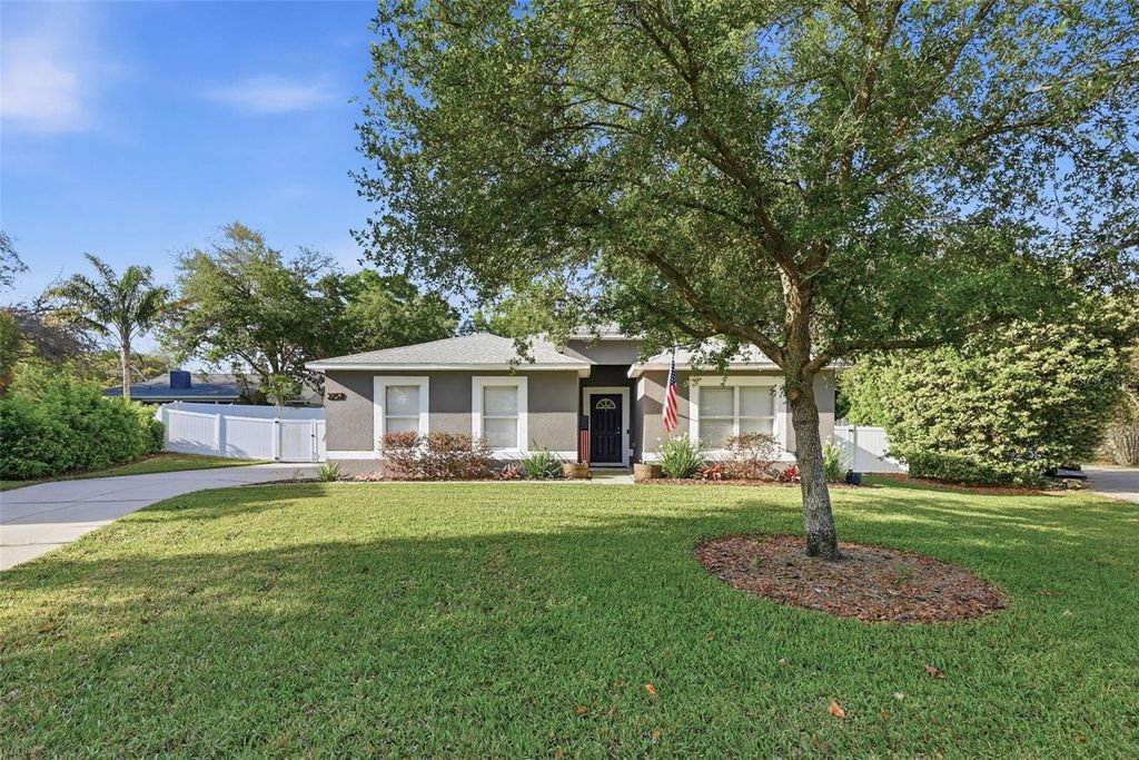 Photo of 2257 Kingscrest Circle, Apopka, FL 32712 (MLS # O6395866)