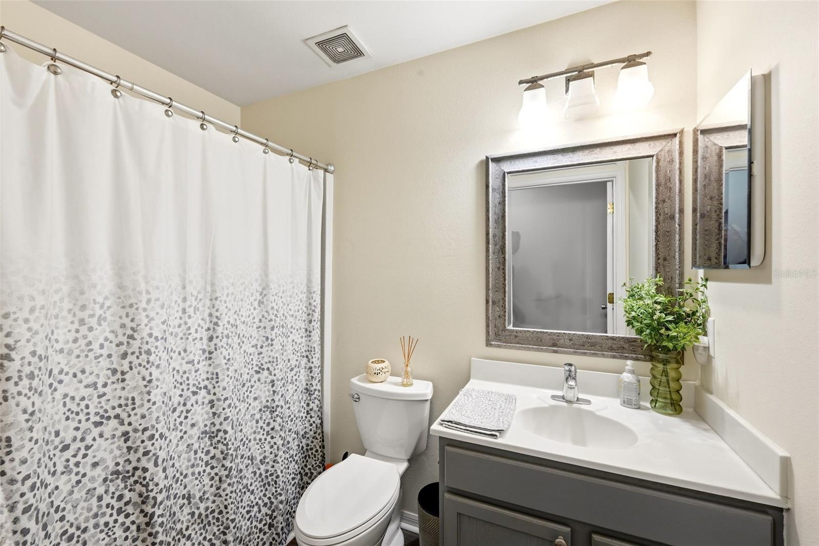 EMERALD COVE PH 02 - Residential