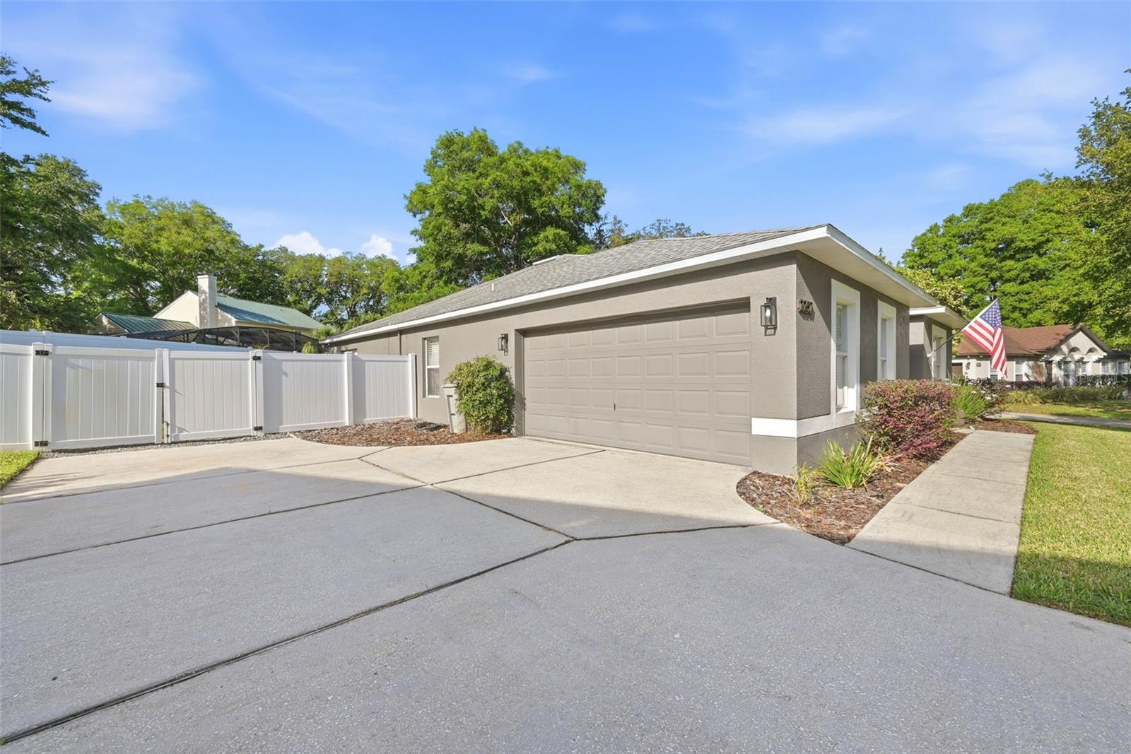 EMERALD COVE PH 02 - Residential