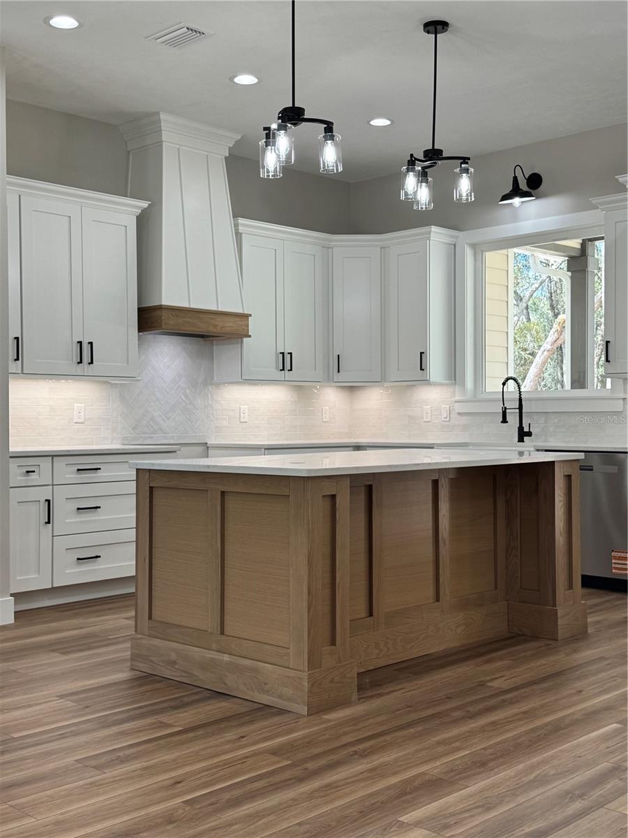 SPANISH TRACE - Residential