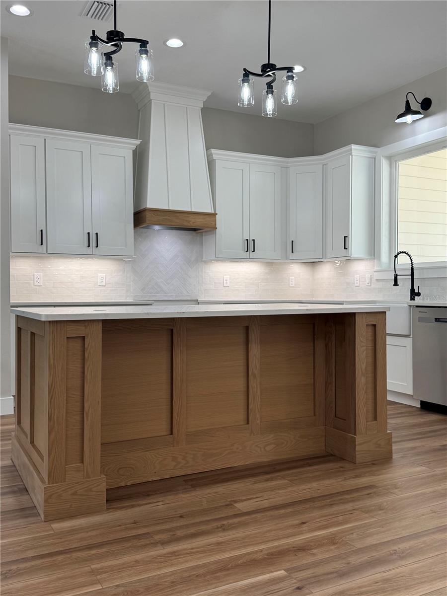 SPANISH TRACE - Residential