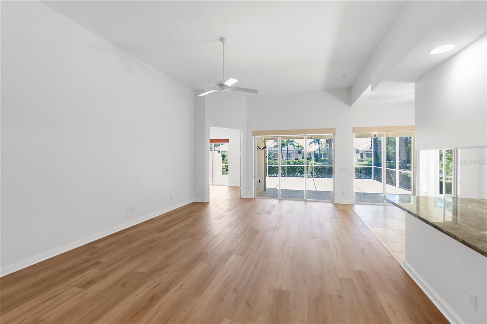 VILLAGEWALK - Residential