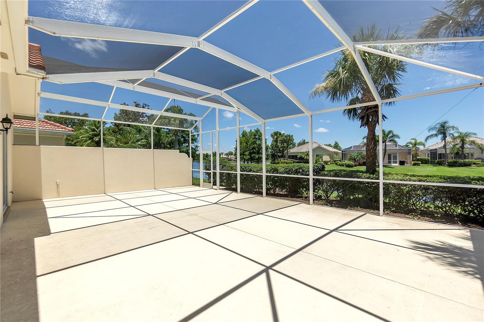 VILLAGEWALK - Residential