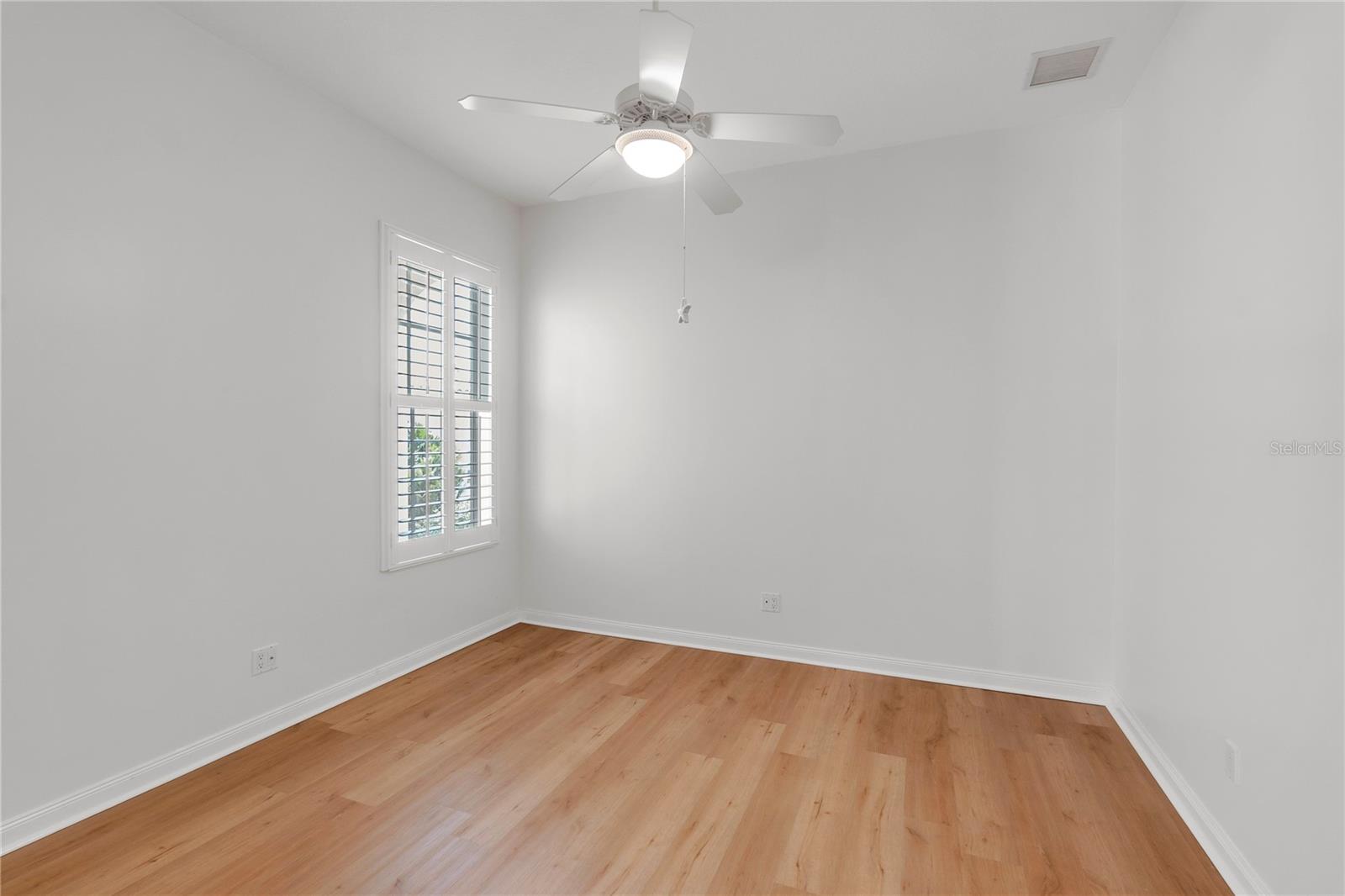 VILLAGEWALK - Residential
