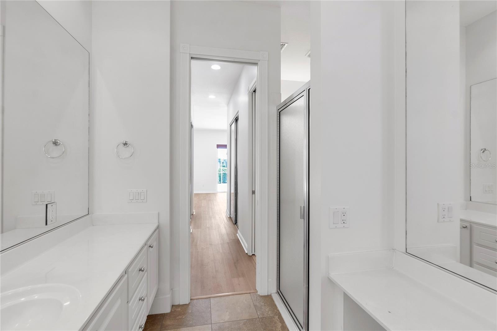 VILLAGEWALK - Residential