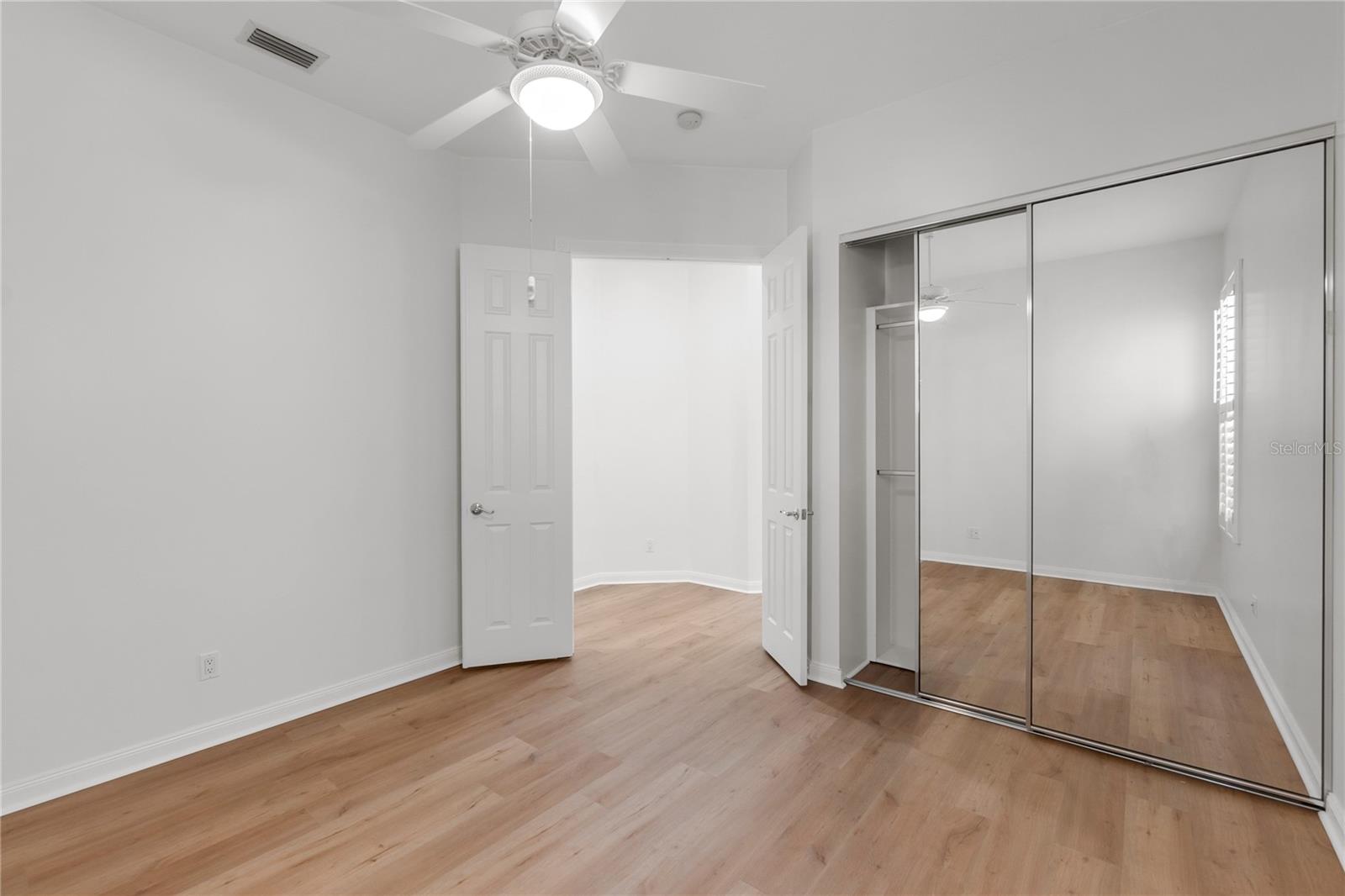 VILLAGEWALK - Residential