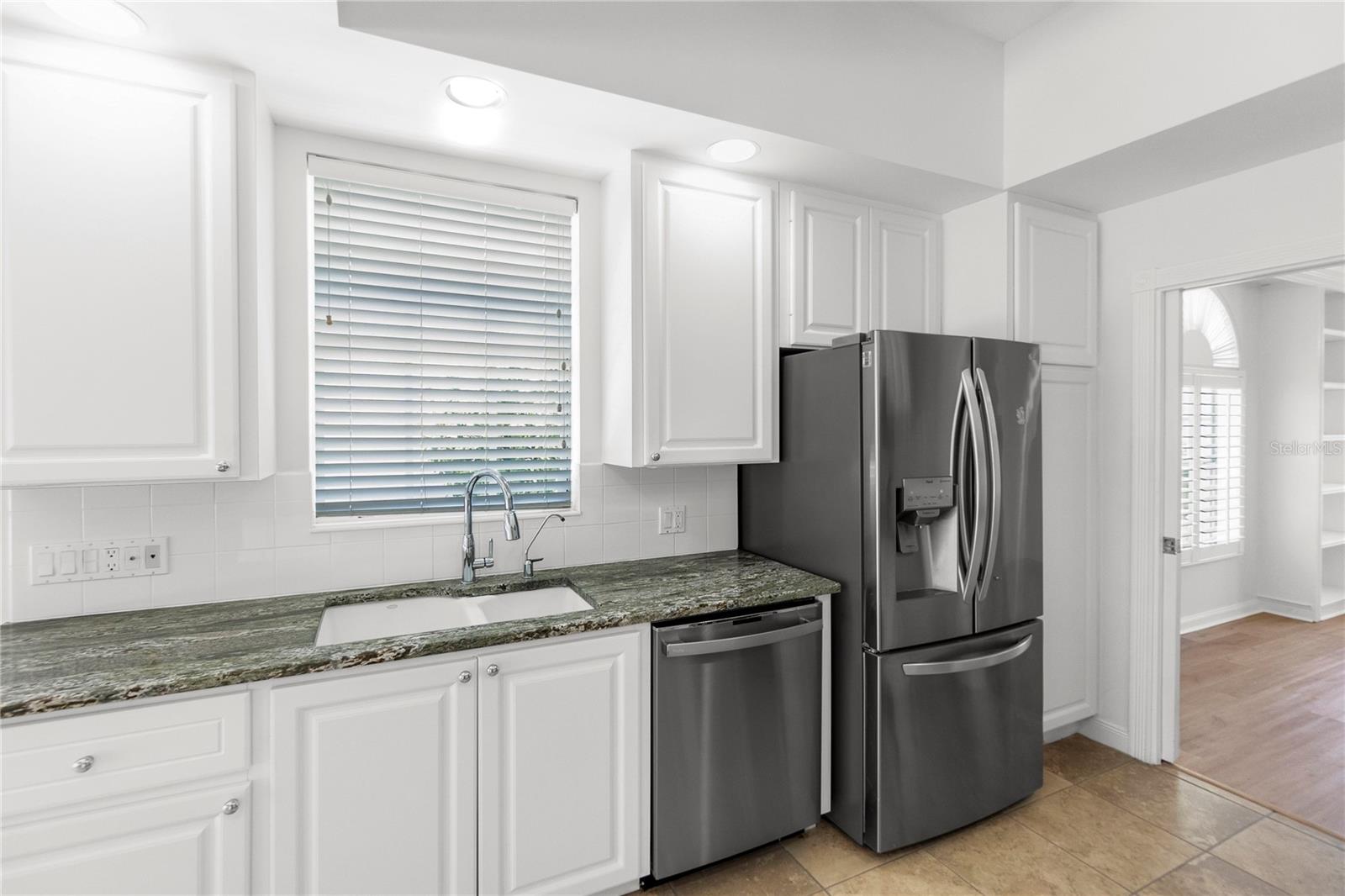 VILLAGEWALK - Residential