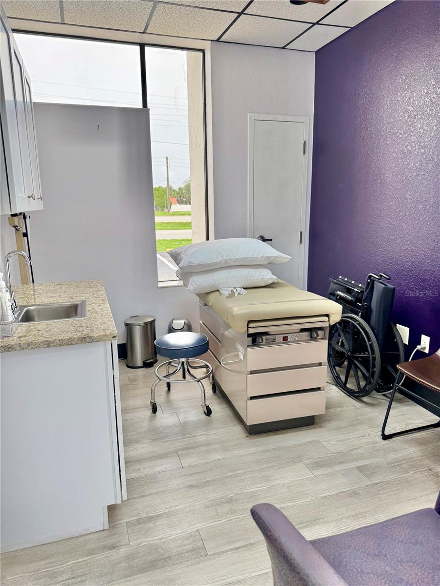 SUN N LAKE - Commercial Sale