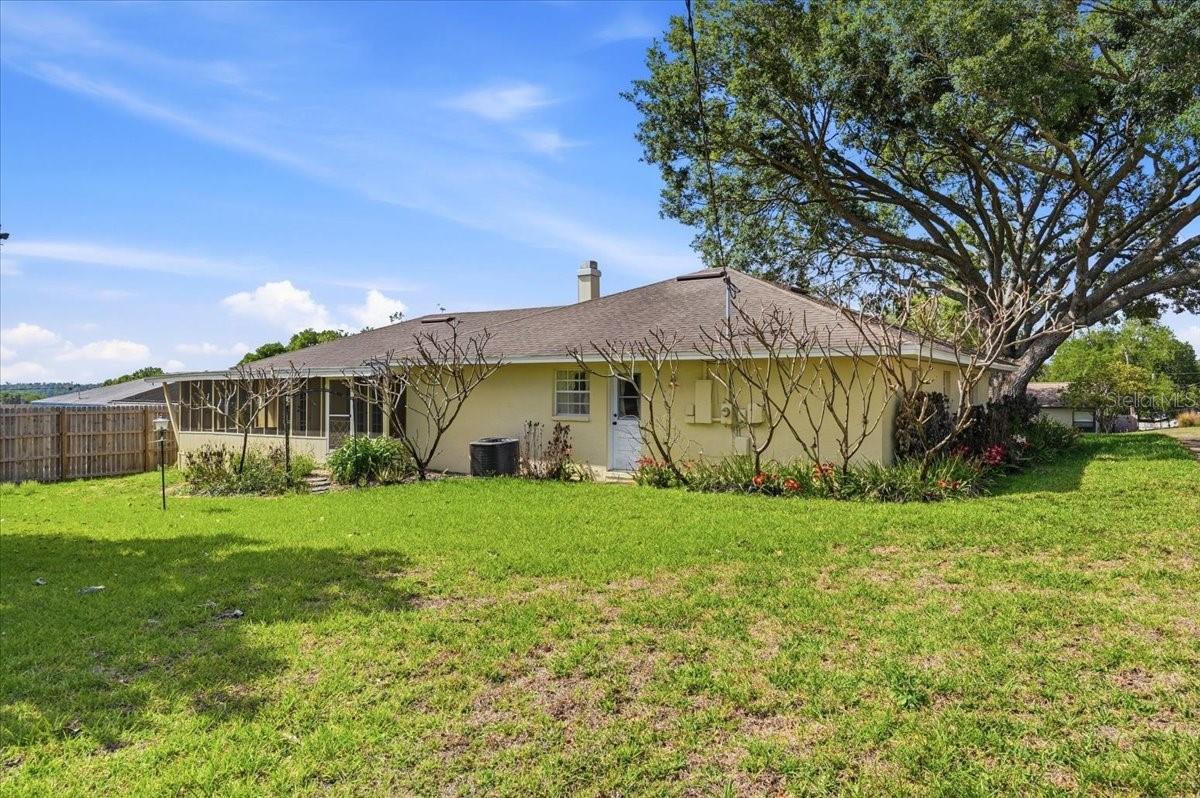 W F HALLAM & COS FARMING & TRUCKING LANDS - Residential