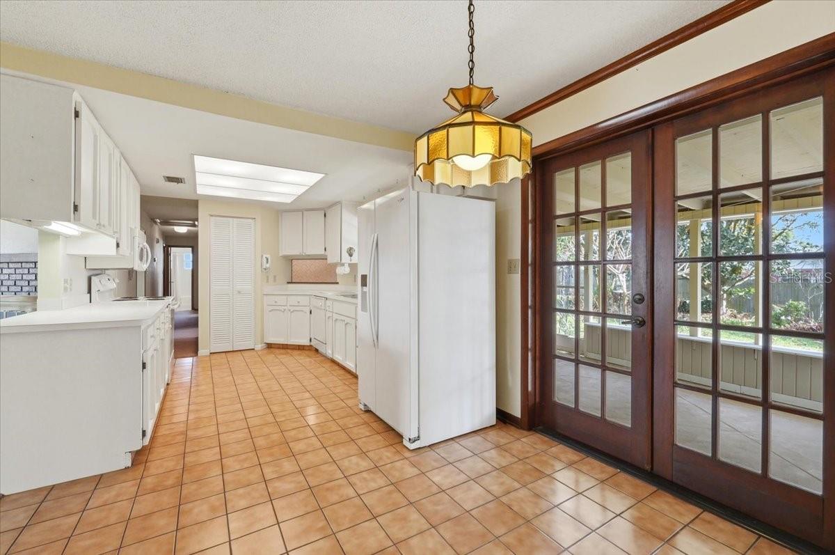 W F HALLAM & COS FARMING & TRUCKING LANDS - Residential