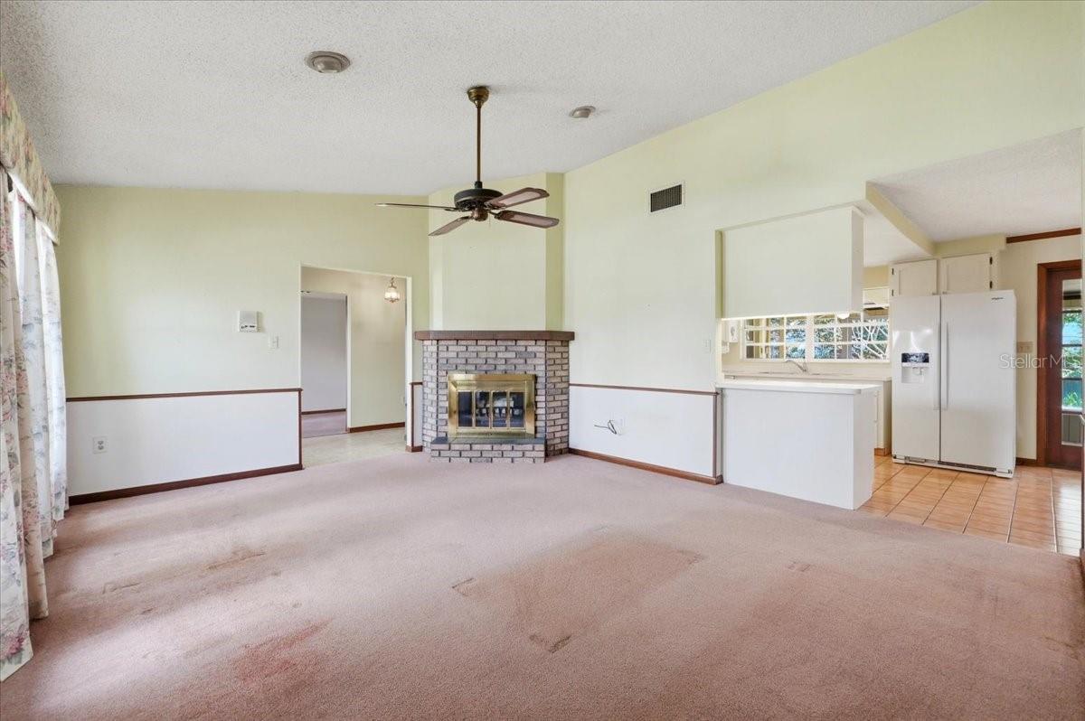 W F HALLAM & COS FARMING & TRUCKING LANDS - Residential