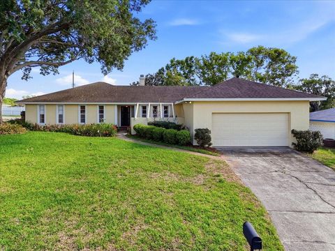 Photo of 1911 Michelle Lane, Lakeland, FL 33813 (MLS # A4689818)